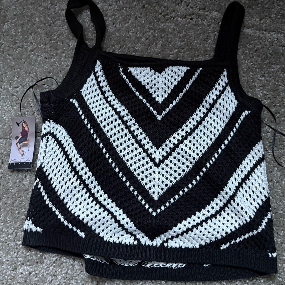 Brand new with tags!! Sophia Jeans knitted tank top!
